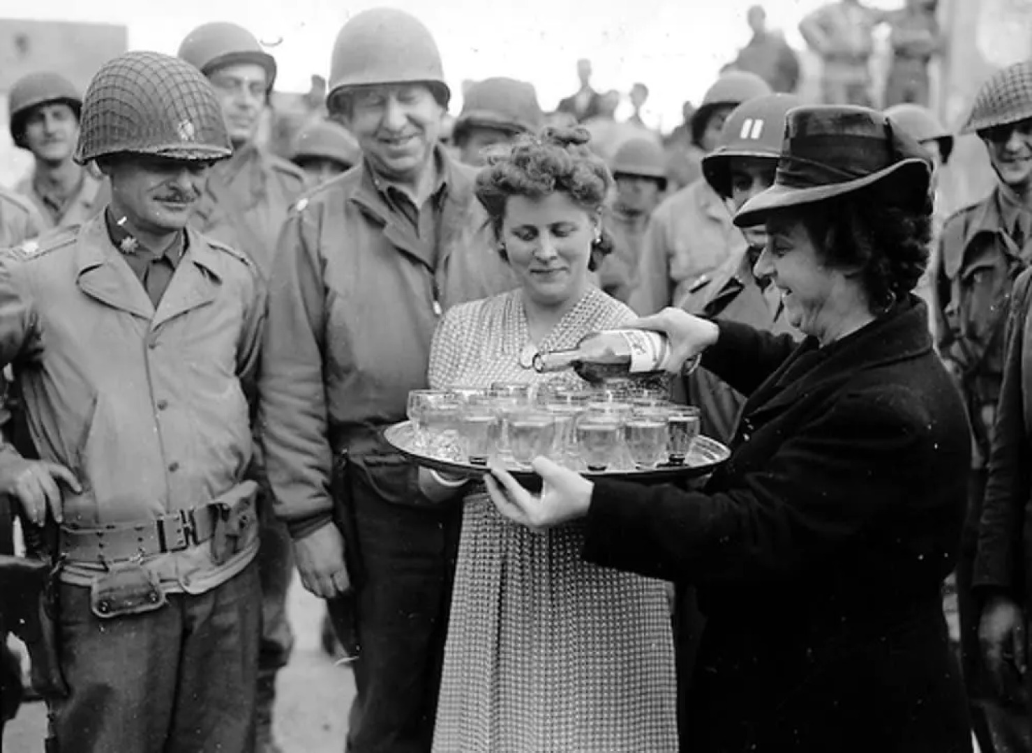 Villa With 4 Bedrooms in Saint-germain-du-pert, With Pool Access, Encl