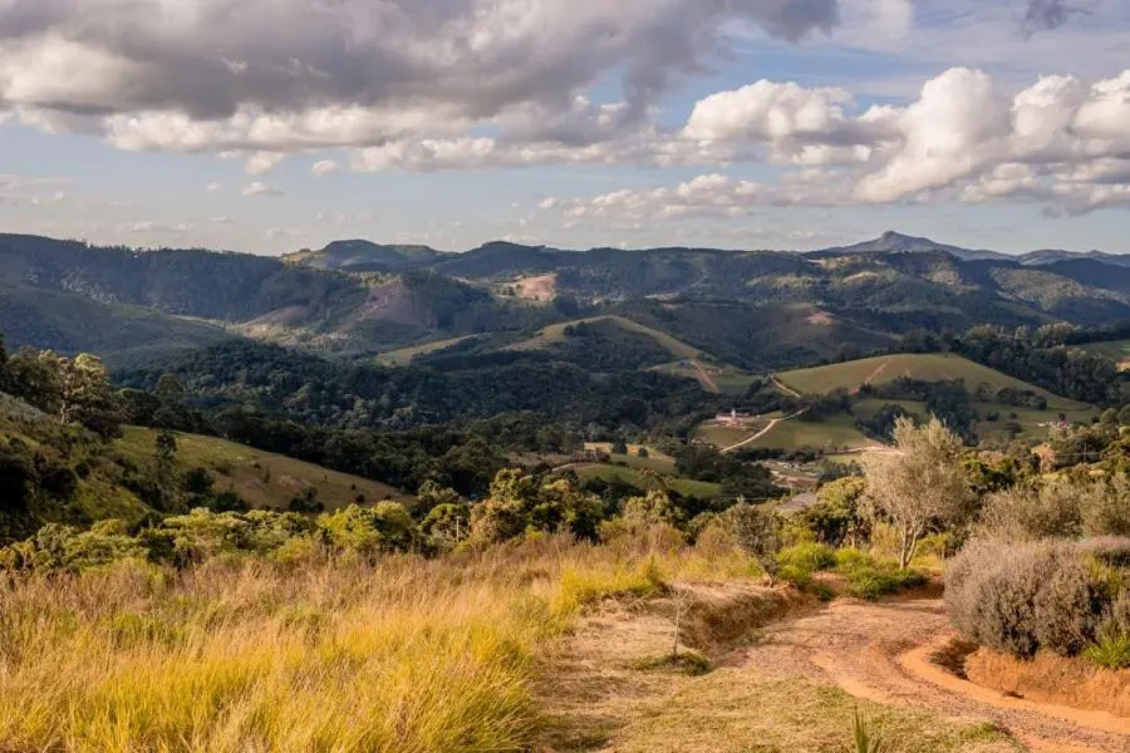 Casa de Montanha na Região de Monte Verde