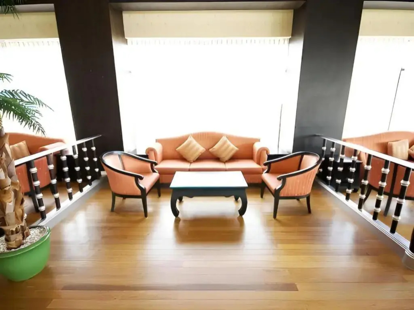 Ayutthaya Grand Hotel