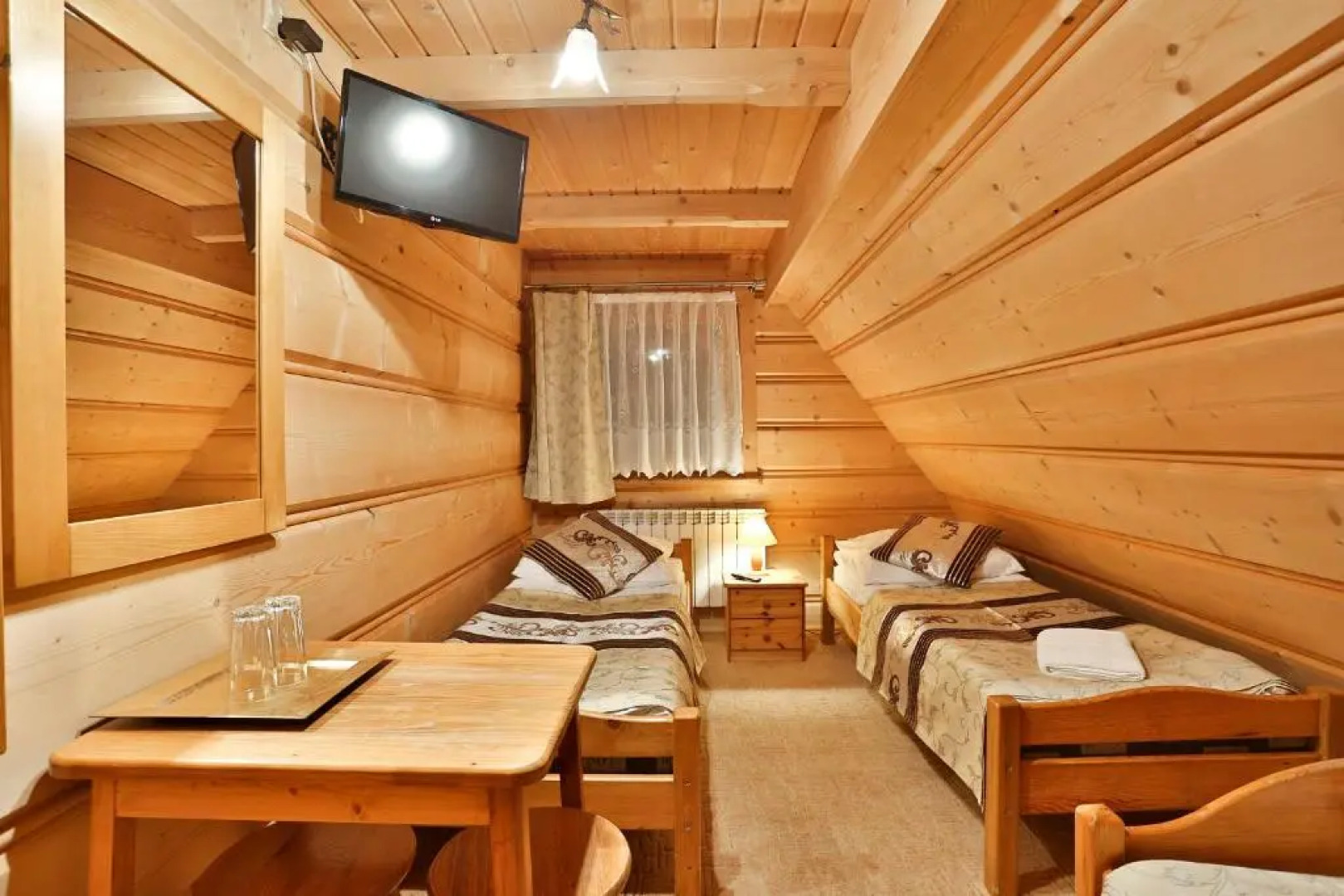 Willa Jarz?bek - 5 min do Term