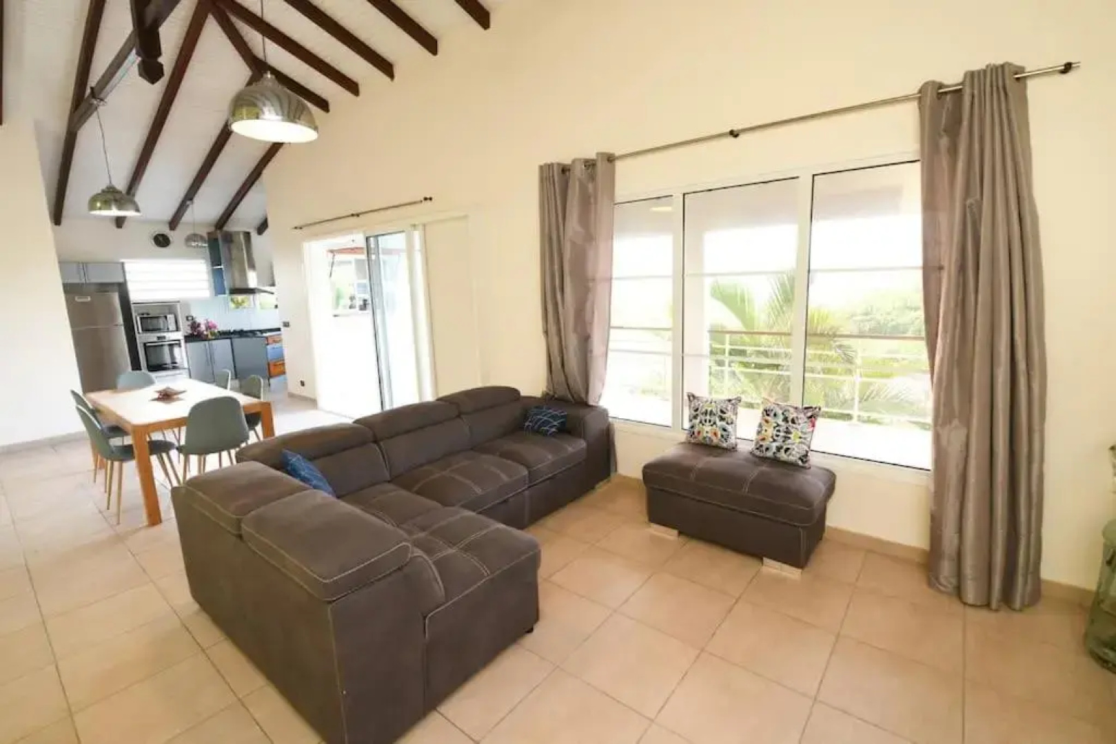 972D1 - Résidences Tamarin Haut de villa Tamarin 200m2 vue panoramique