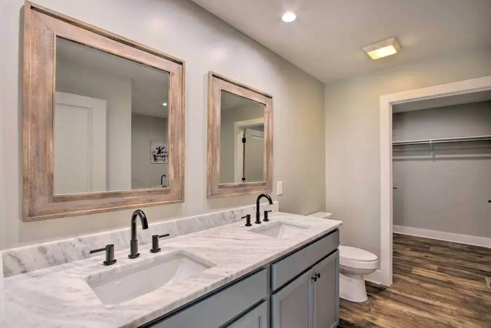 2 Mi to Golf Course + Fire Pit: Cozy Counce Cabin!