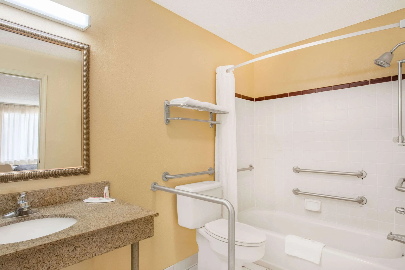 Super 8 by Wyndham Sumter