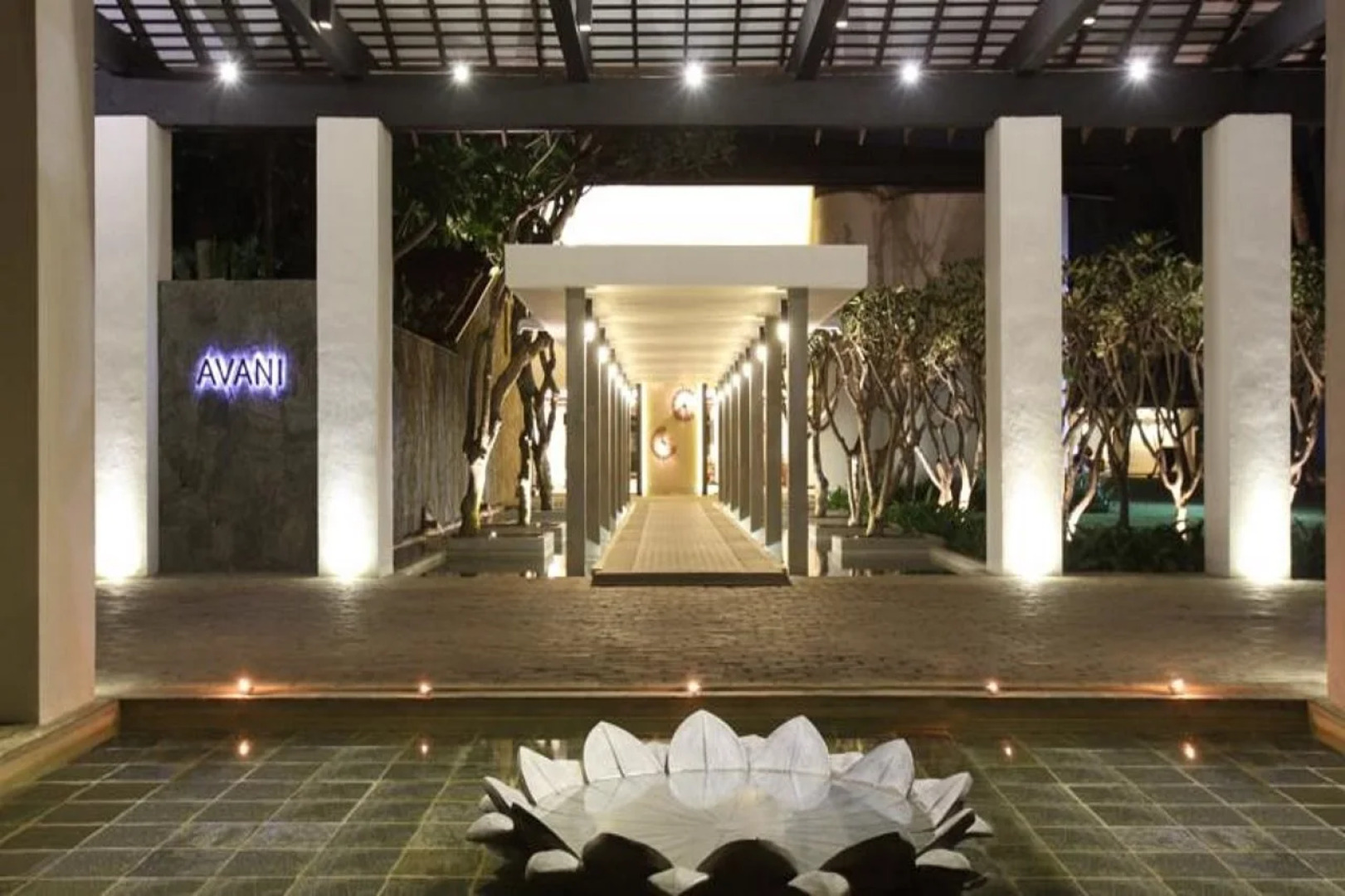 Курортный отель Avani Kalutara Resort