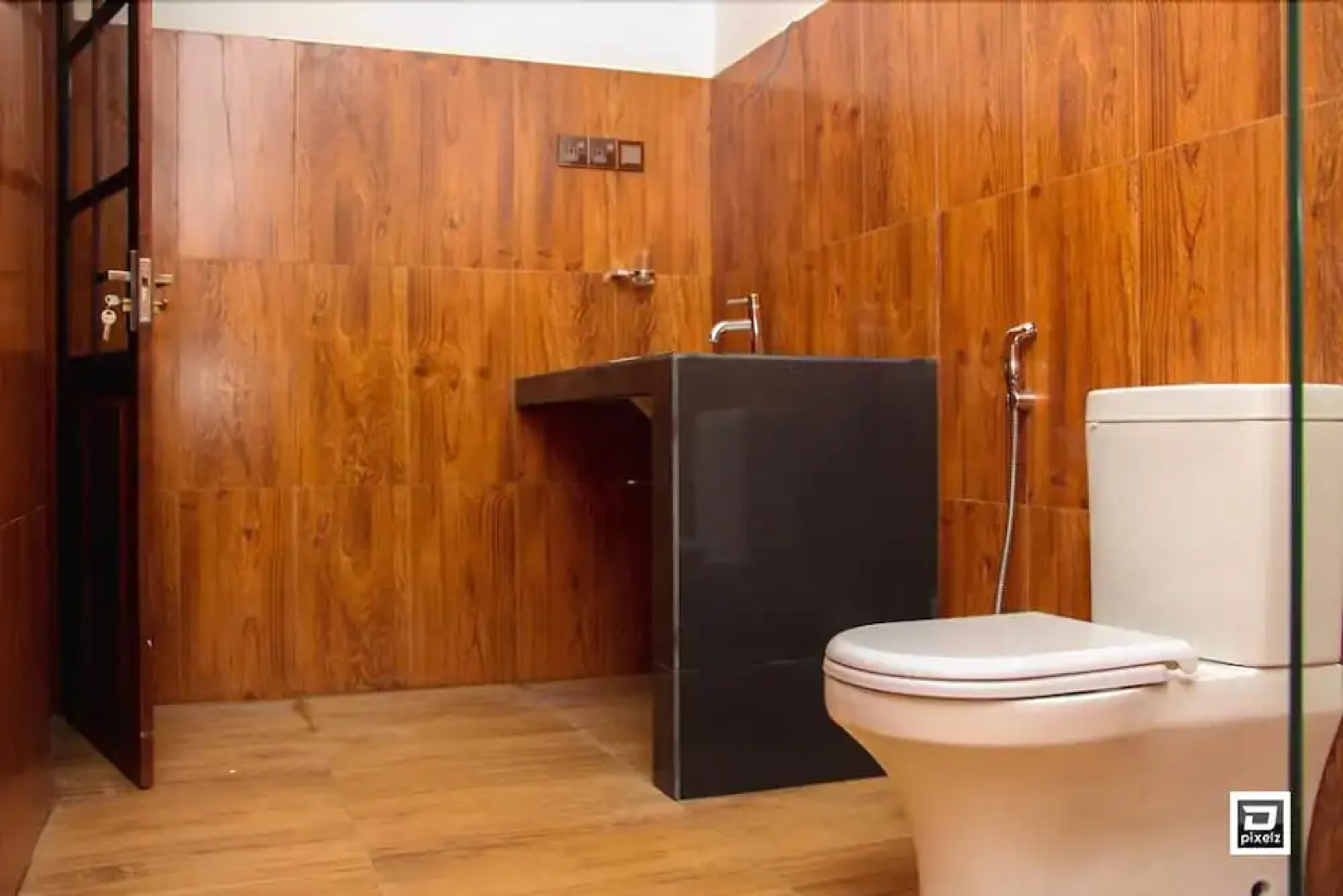 Levon Ella Sri Lanka