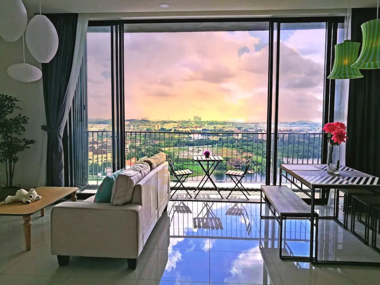 Dream City 2 Bedrooms Apartment