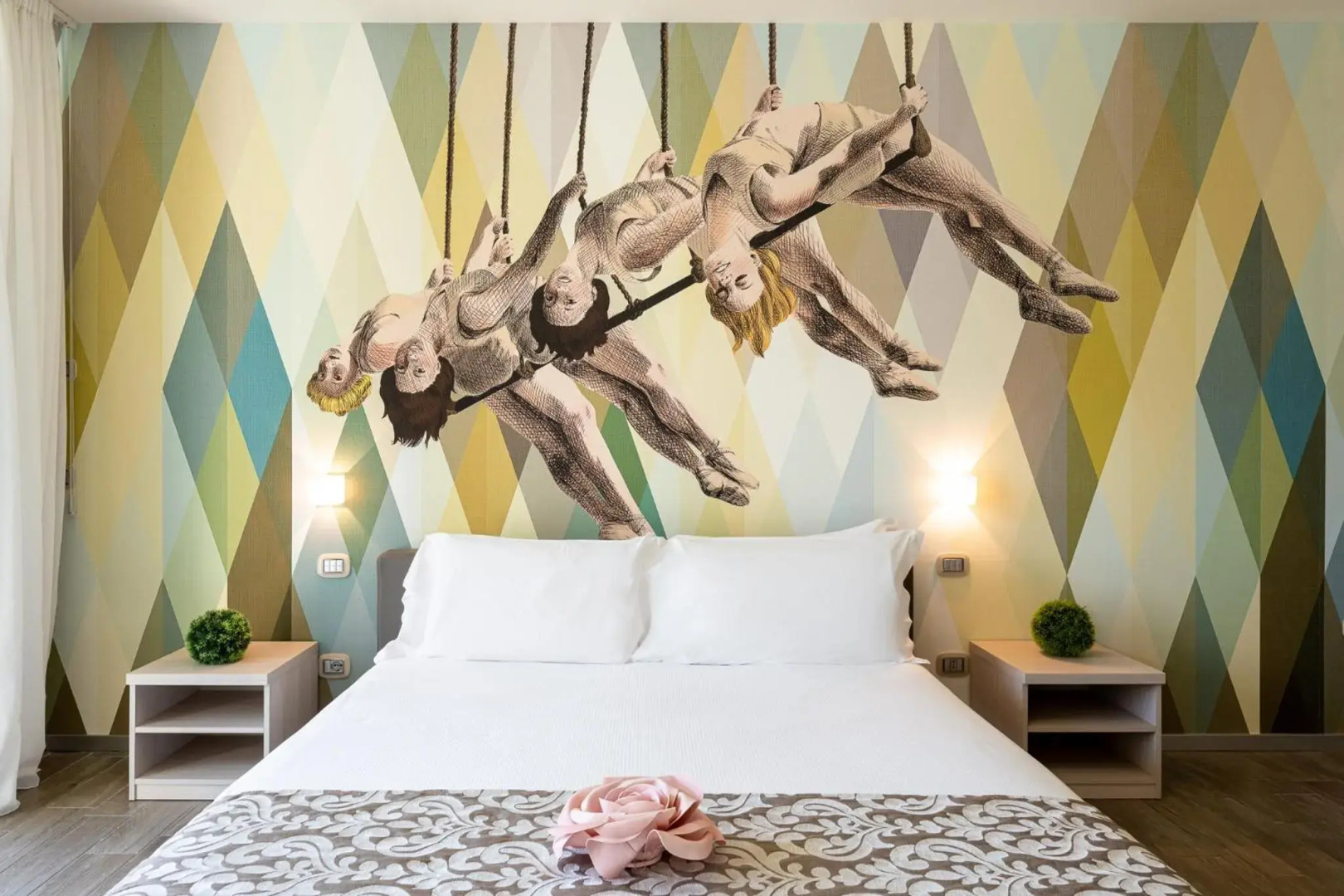 Villa Costanza-Private Seasonal Warm Pool and Sauna- Bellagio Village Residence