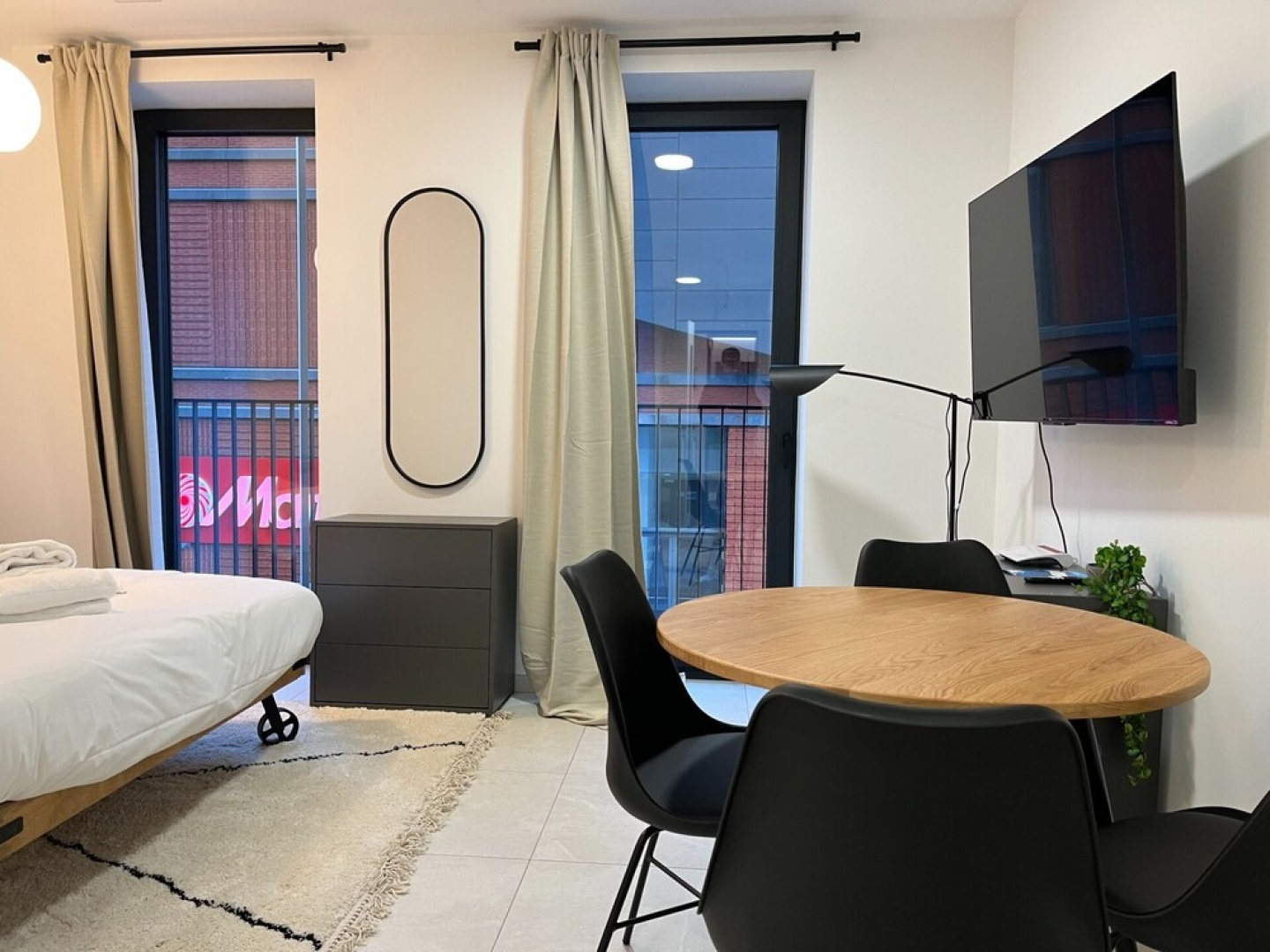 Classy Studio Near Belval Shopping Plaza