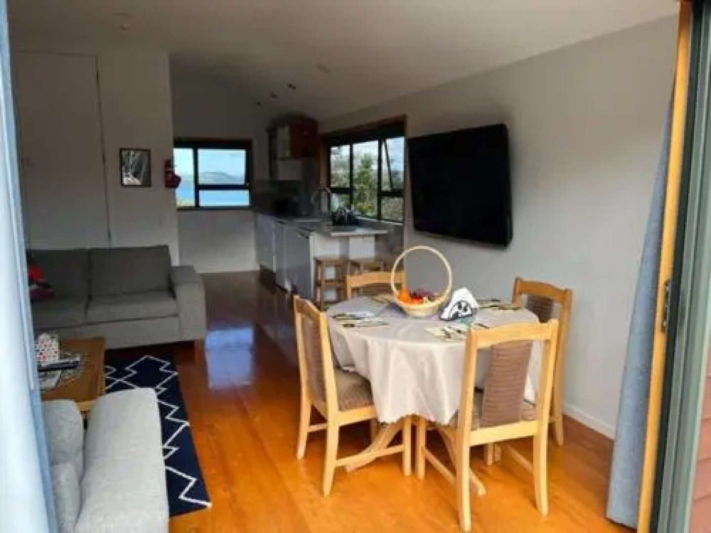 Treetops Cottage at the Castle