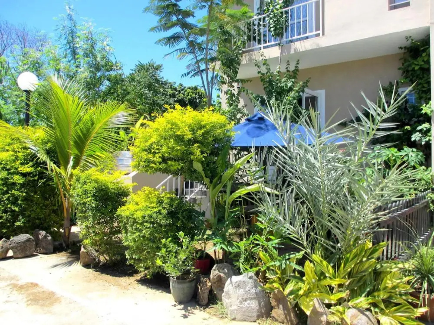 Villa With 2 Bedrooms in Grand Gaube, With Private Pool, Enclosed Gard