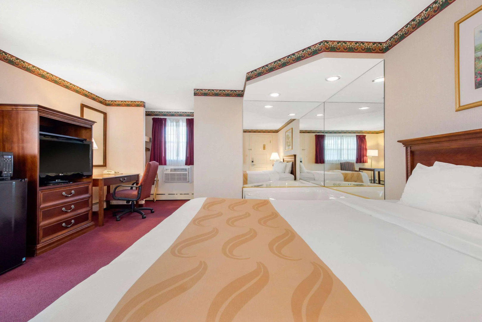 Quality Inn Breeze Manor