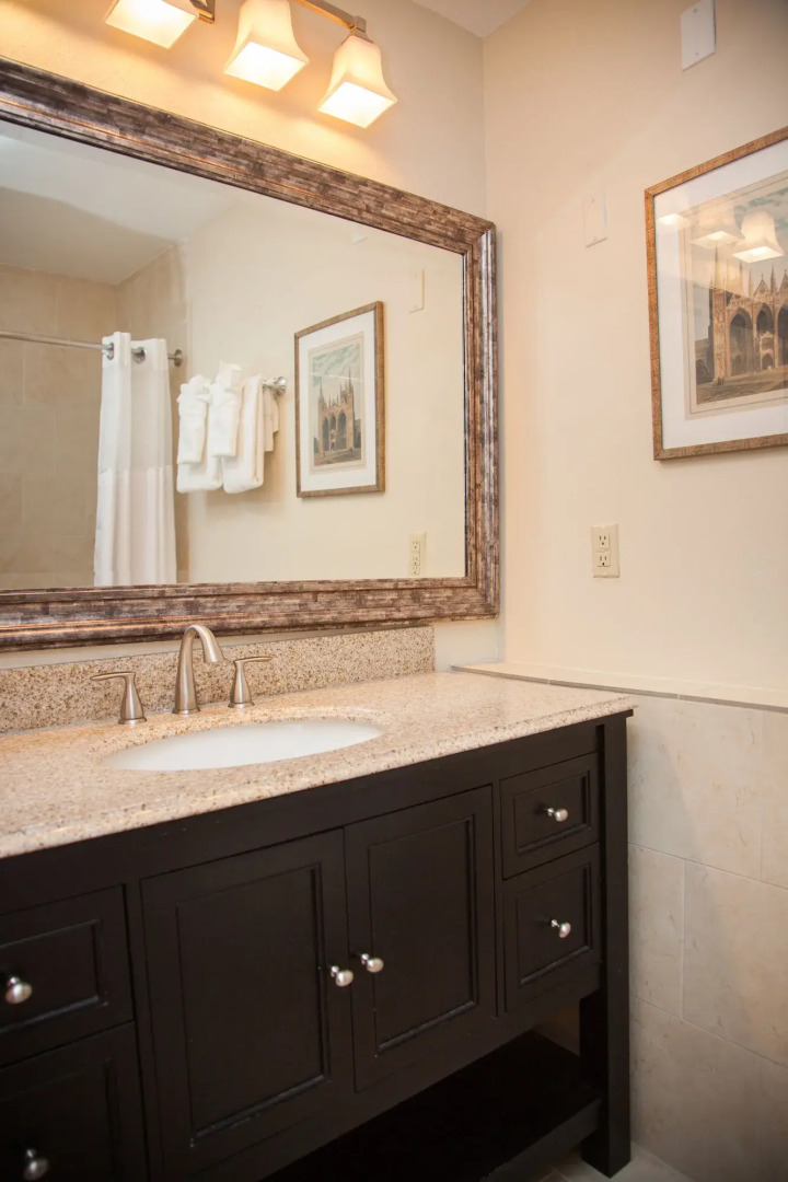 Hotel St. Pierre®, a French Quarter Inns® Hotel