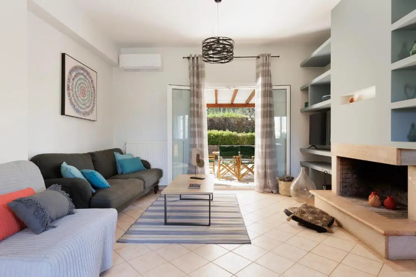 Spyrelia 4BD Villa with 2BD Guesthouse by Konnect, Private Pool & Outdoor Jacuzzi included