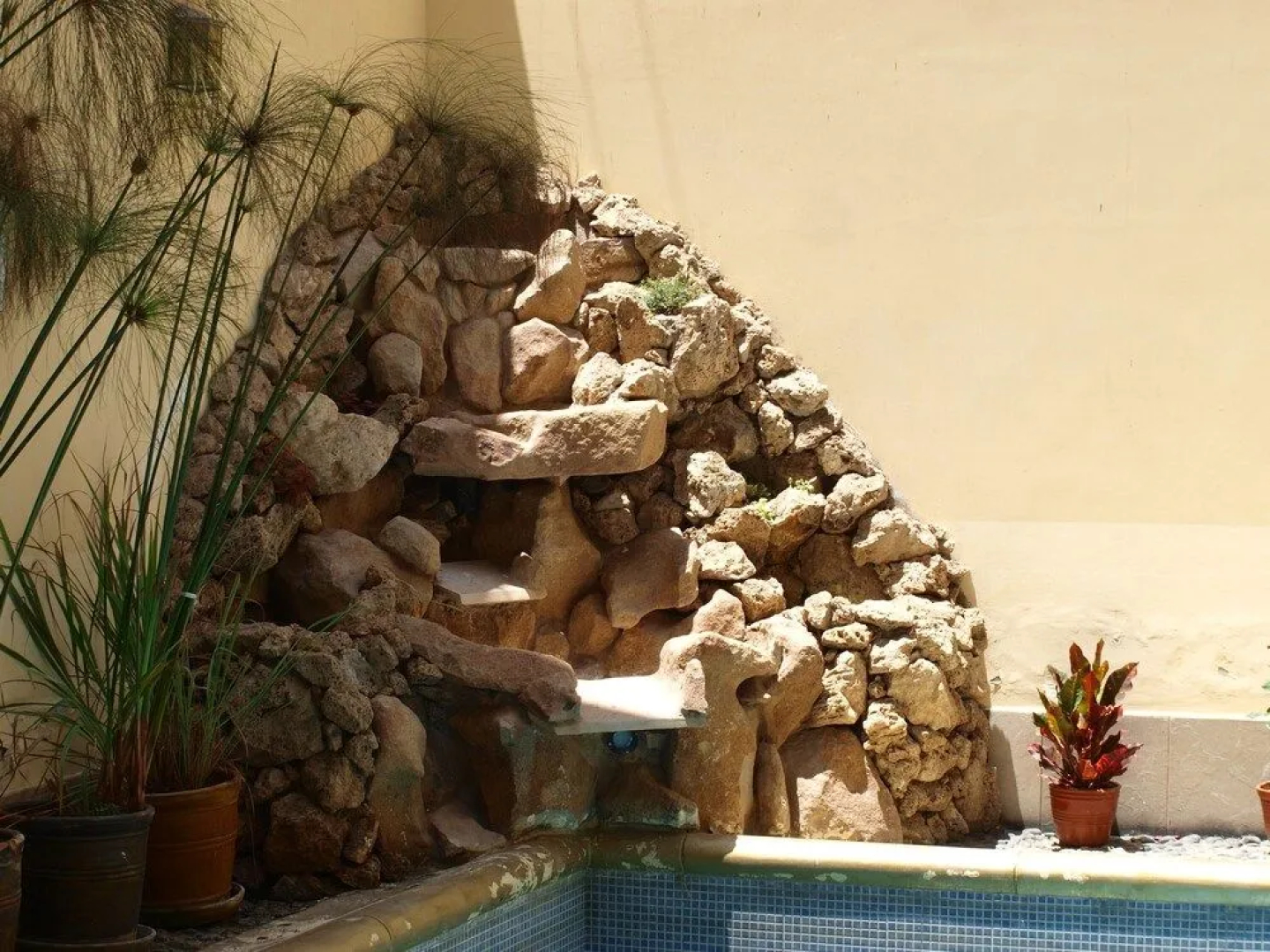 Hostal Isis