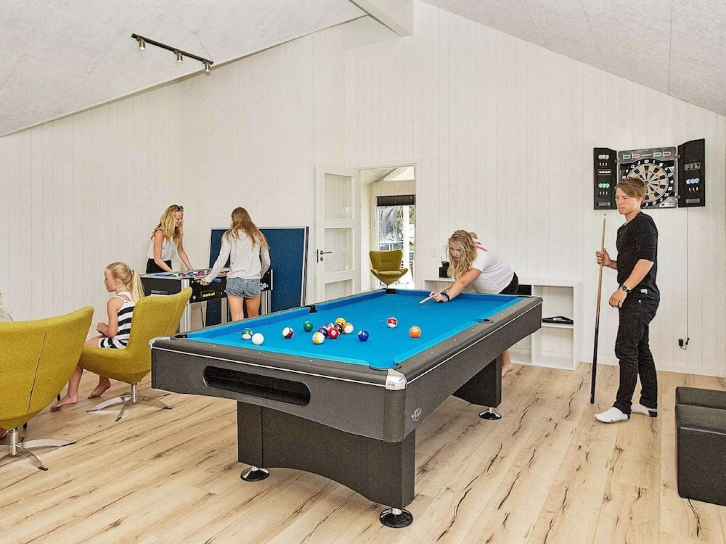 19 Person Holiday Home in Nexo