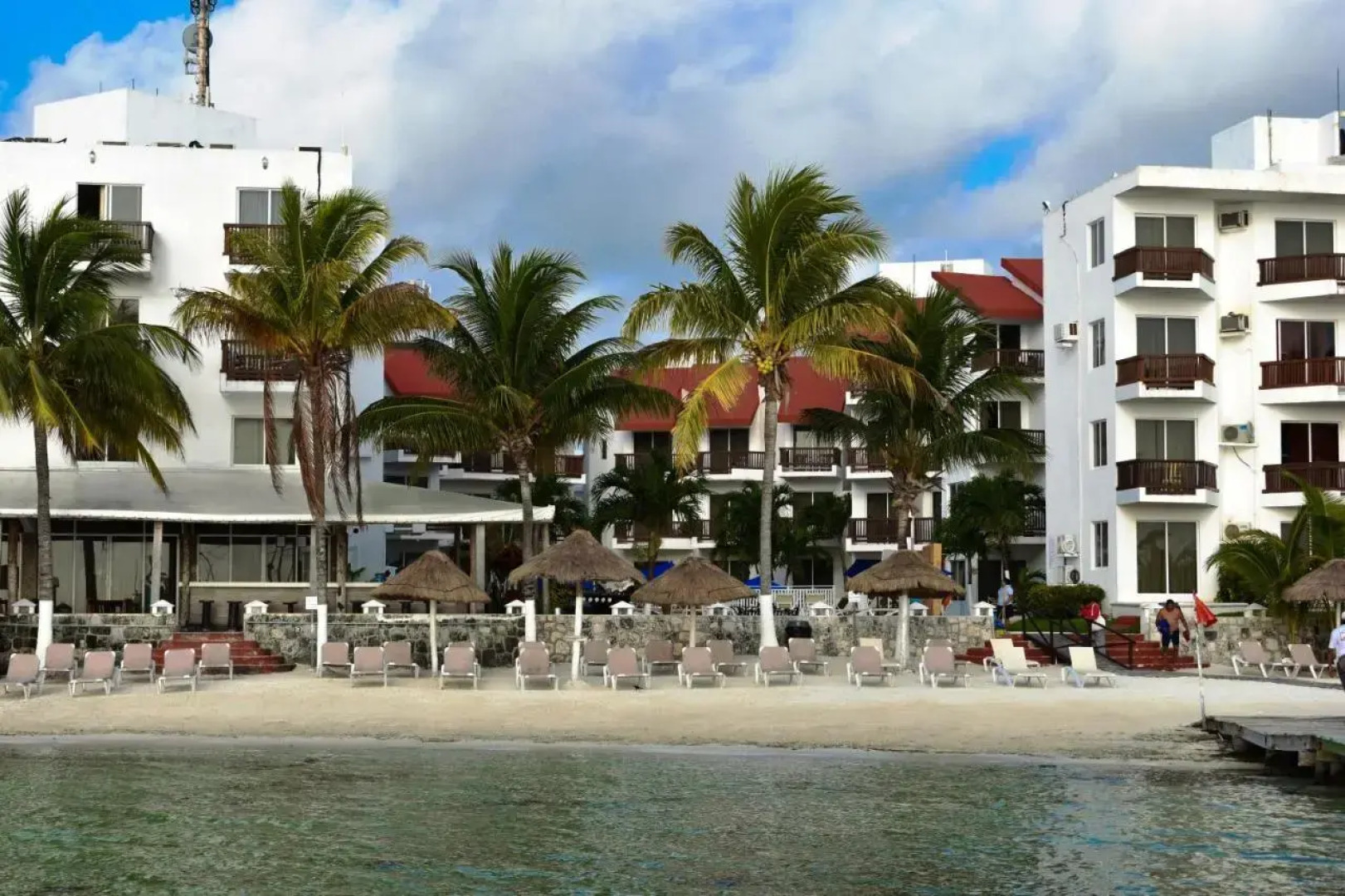 Hotel Imperial las Perlas