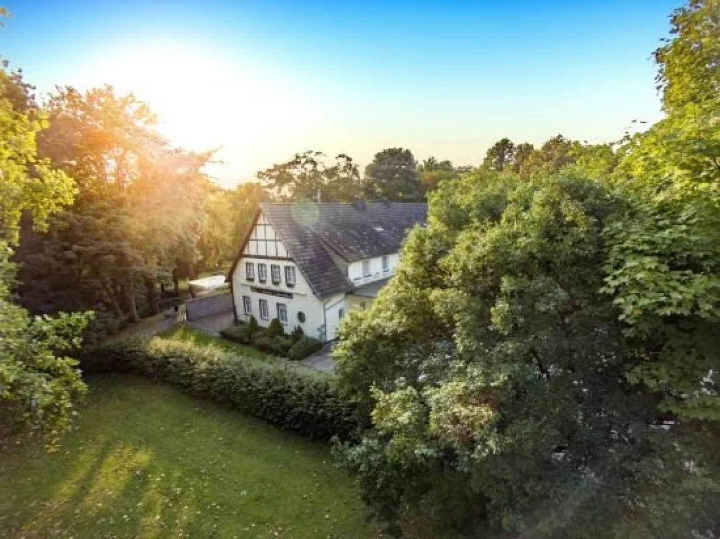 Wiener Hof Parkhotel