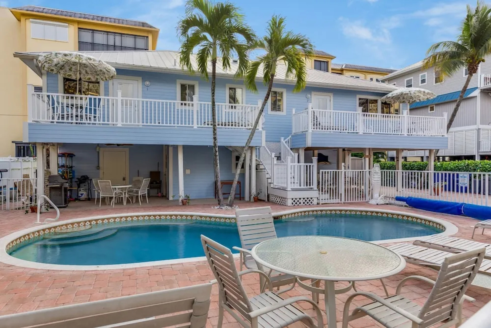 Sea Horse Upper Level