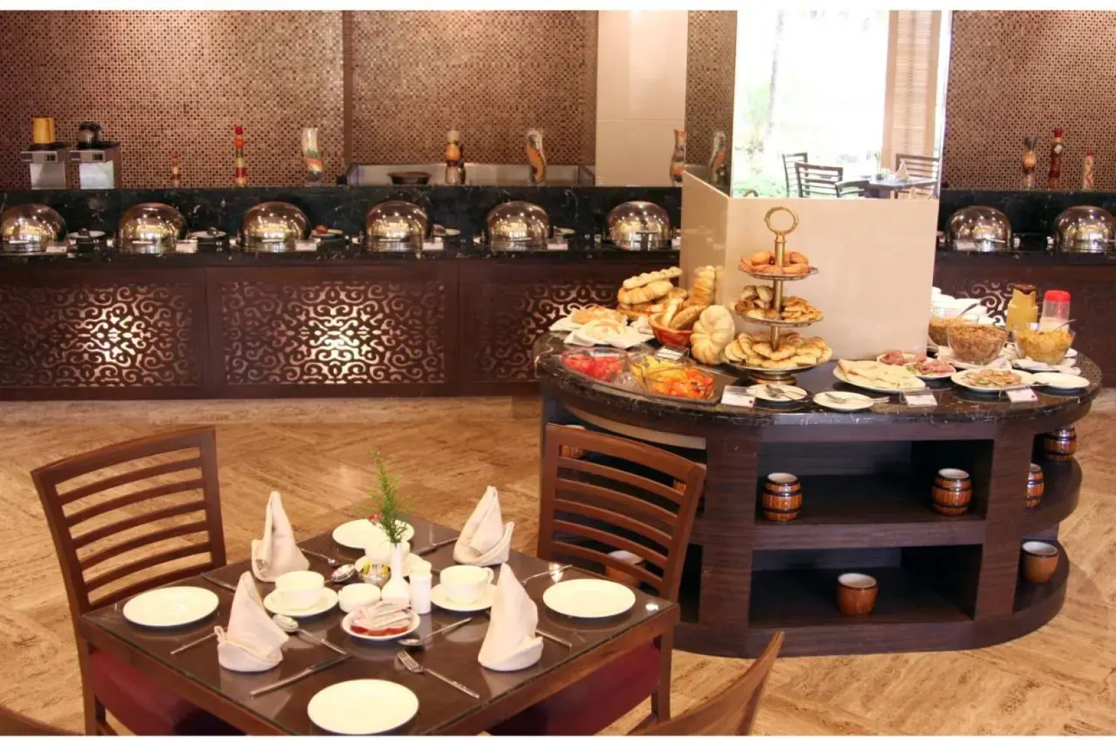 The Retreat Hotel & Convention Centre