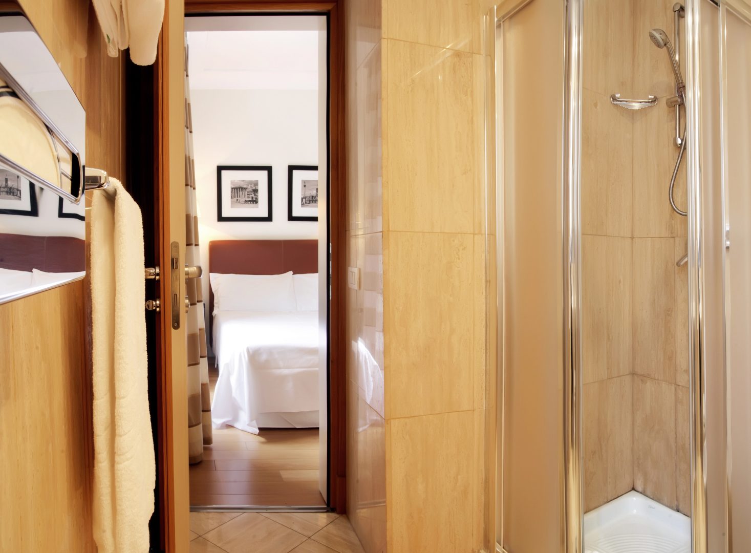 Hotel Albergo Santa Chiara