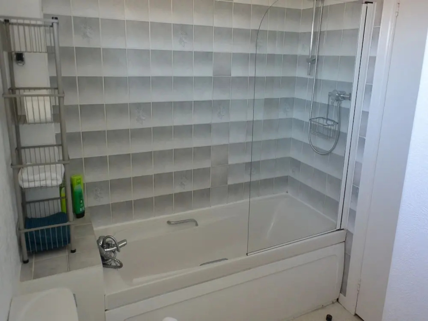 The Scooniehill Residence