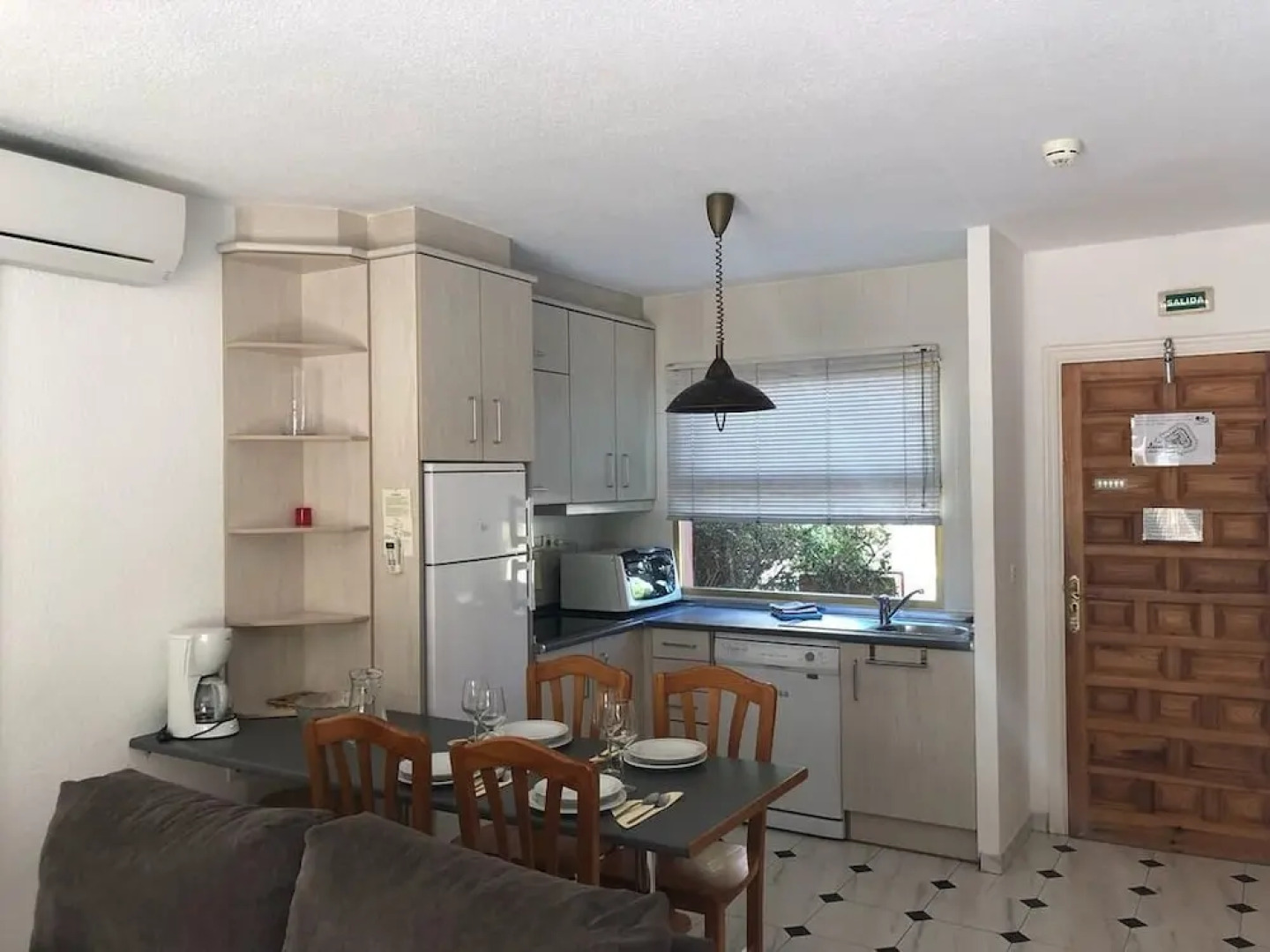 Alfaz' Paradise Club