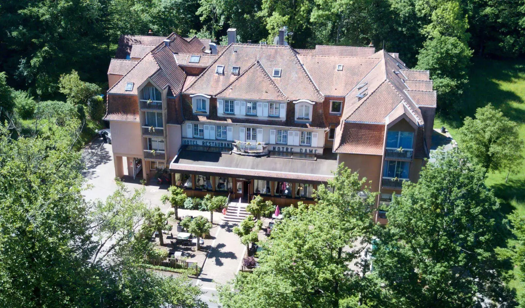 Logis Hôtel Restaurant Spa Notre Dame de Bonne Fontaine