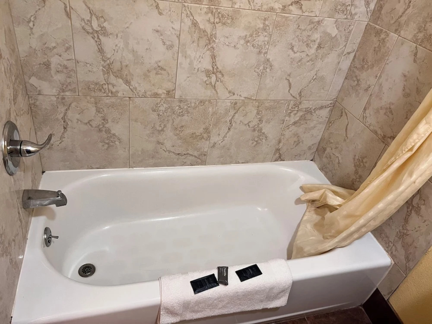 Economy Inn Express