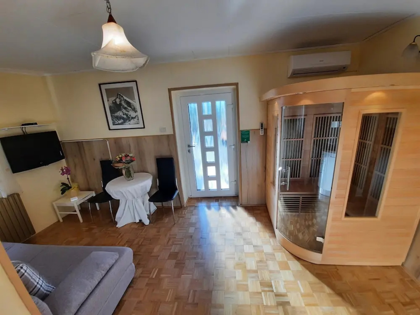Apartment Zonir with sauna