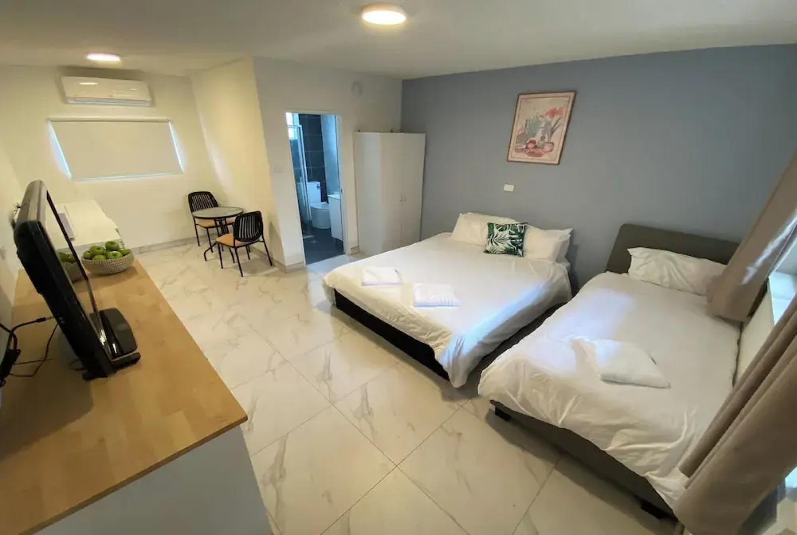 Lakeside Inn (ex. Oasis Resort & Village)