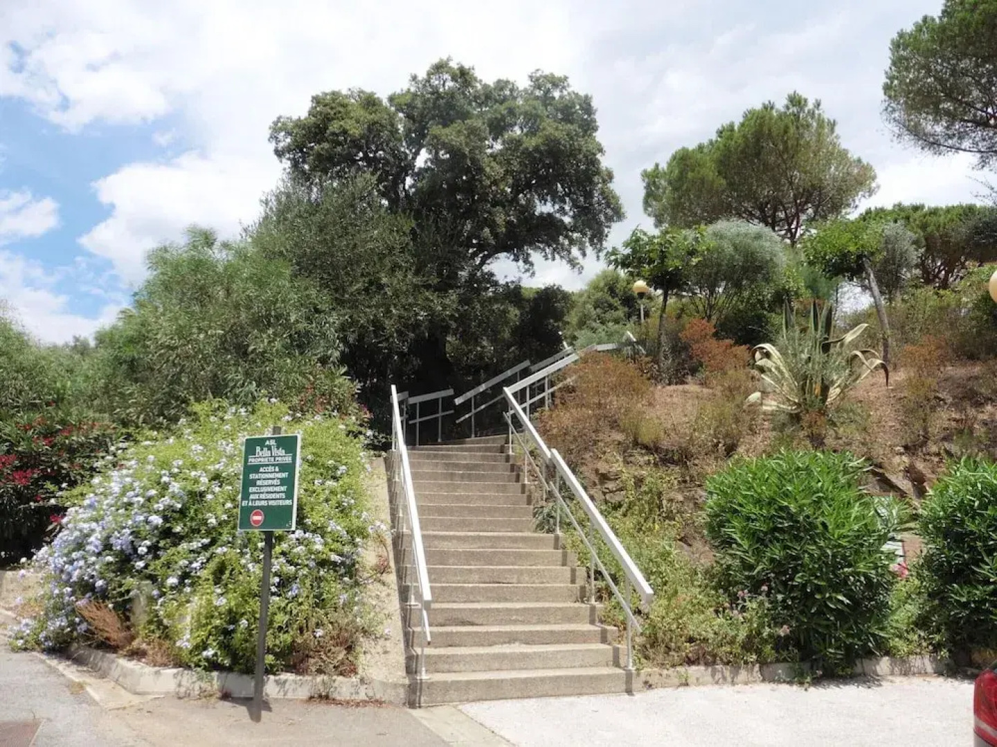 Studio in Sainte-maxime Near Sandy Beaches