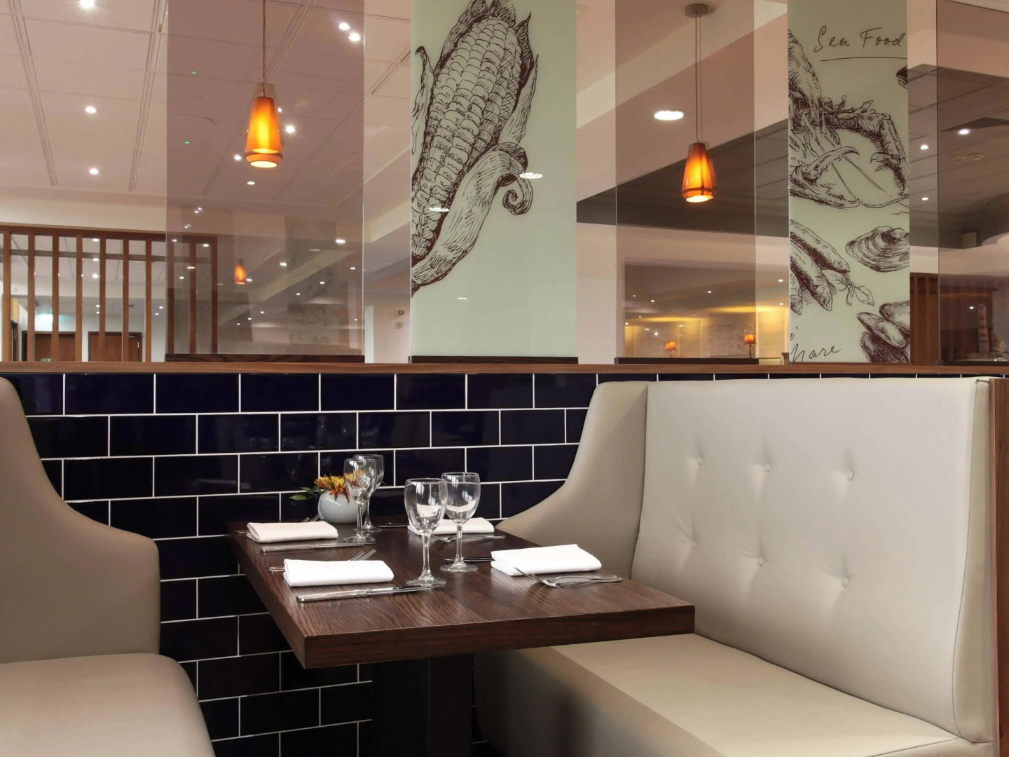 Renaissance London Heathrow Hotel