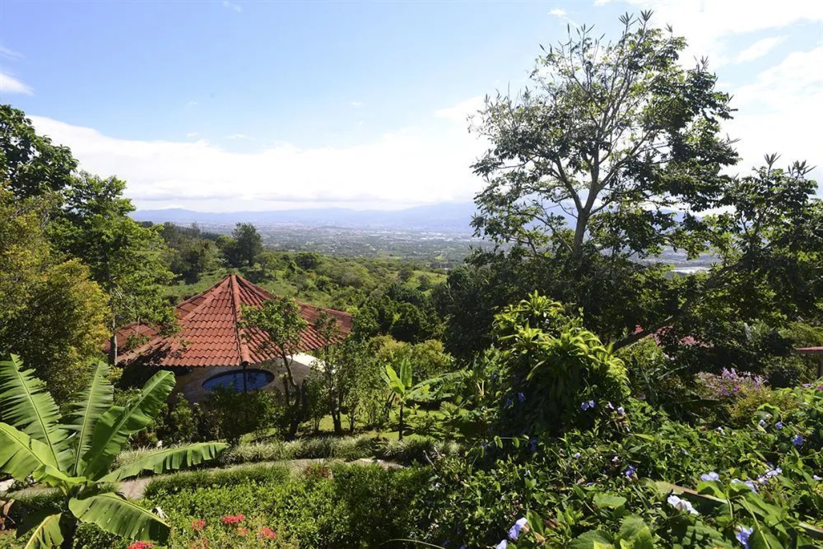 Pura Vida Retreat & Spa