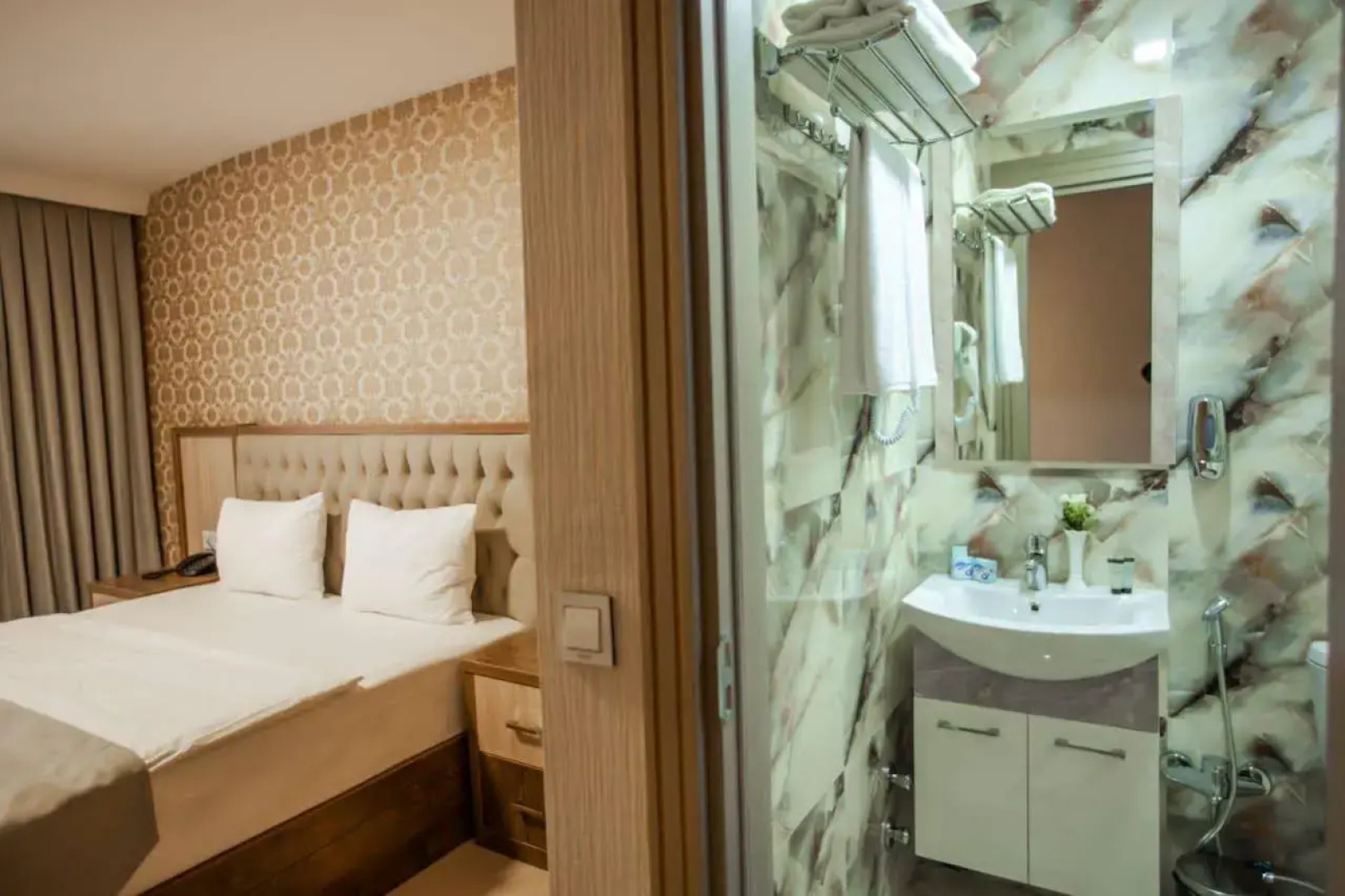 Altus Hotel Baku — бесплатный массаж