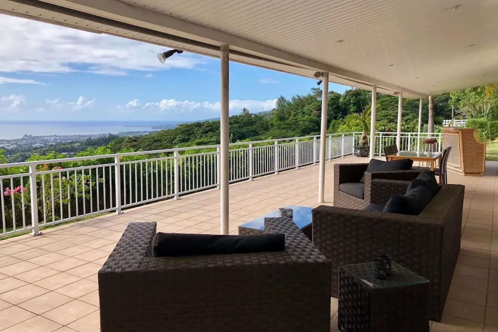 Villa Pamatai Villa 4