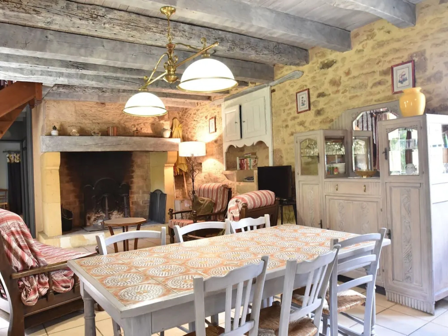 Beautiful Holiday Home in Wooded Grounds Near Villefranche-du-périgord