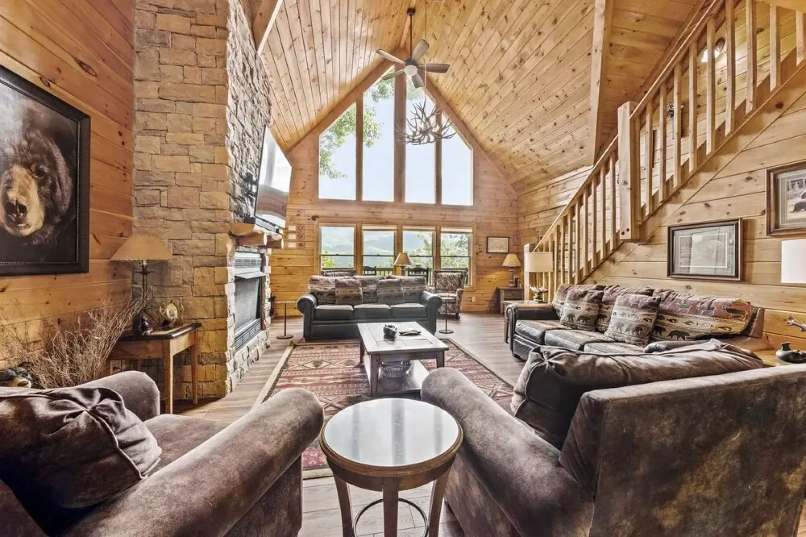 Dancing Bear Lodge 6 Bedrooms 6 Bathrooms Home