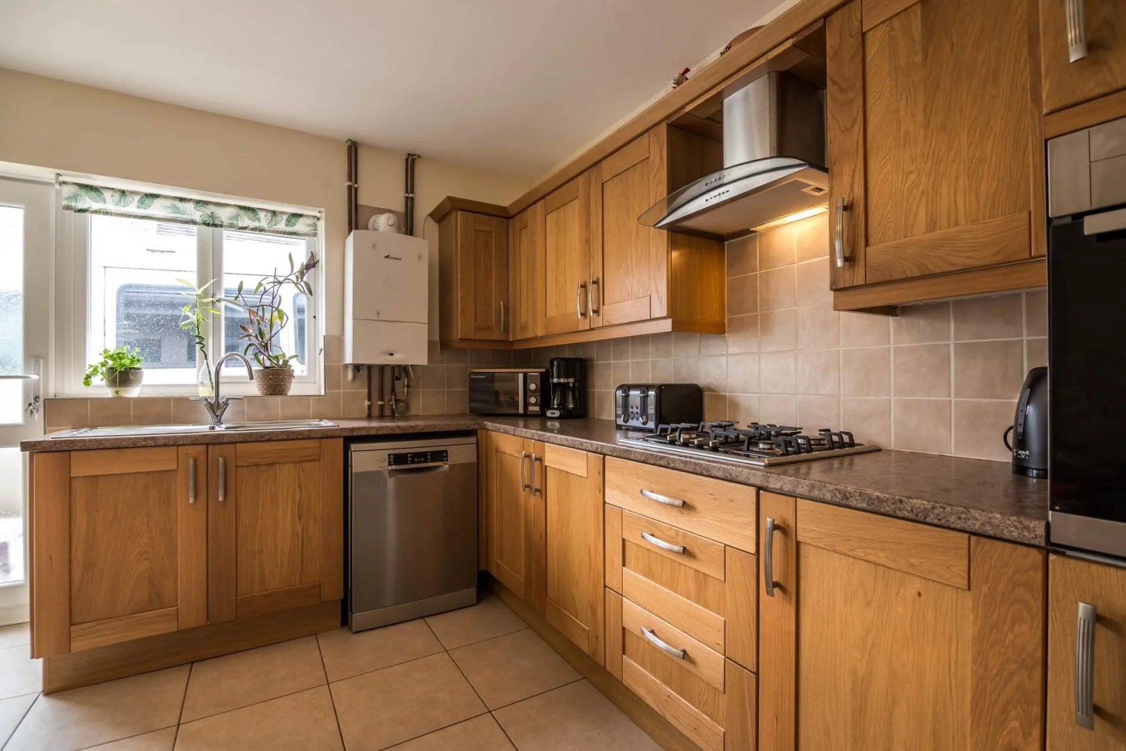 Rhainfa - 3 bedroom bungalow - Manobier