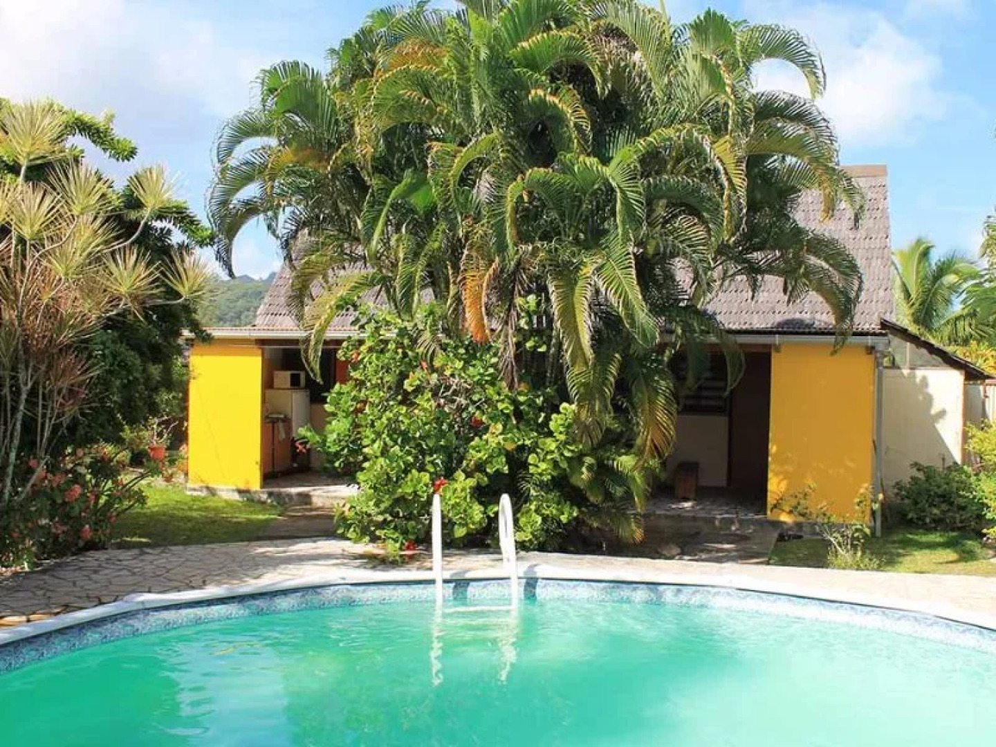 Pension Ariitere Huahine