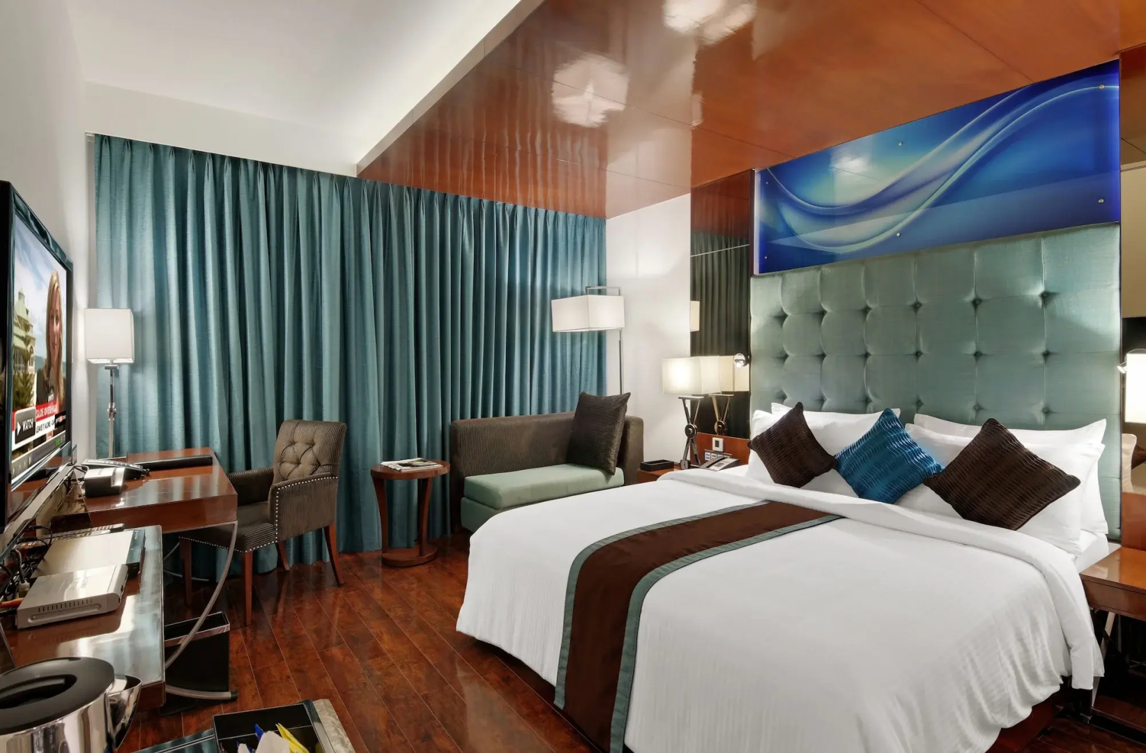The Elanza Hotel