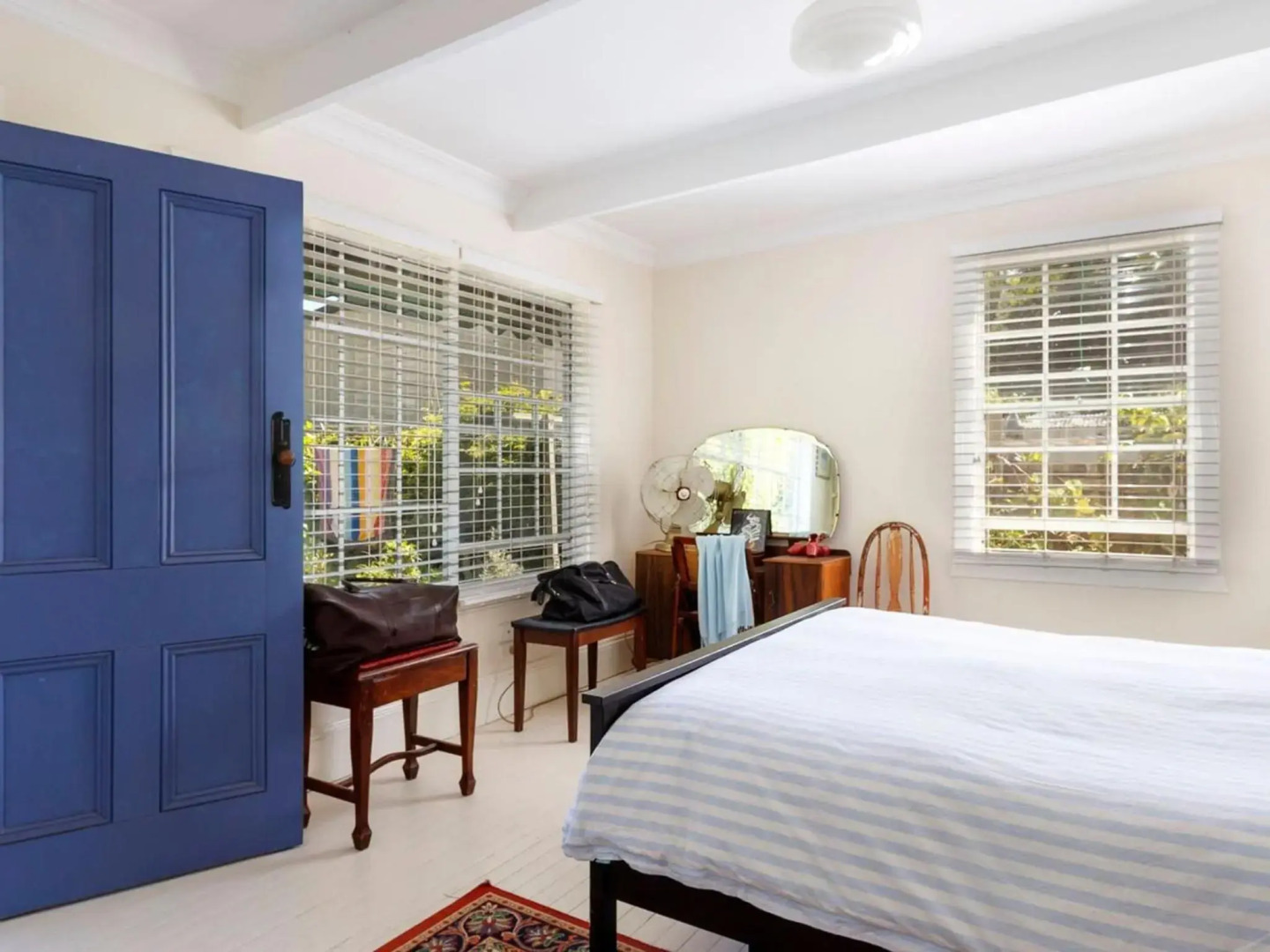 Witts Oasis Two traditional Tea Gardens cottages