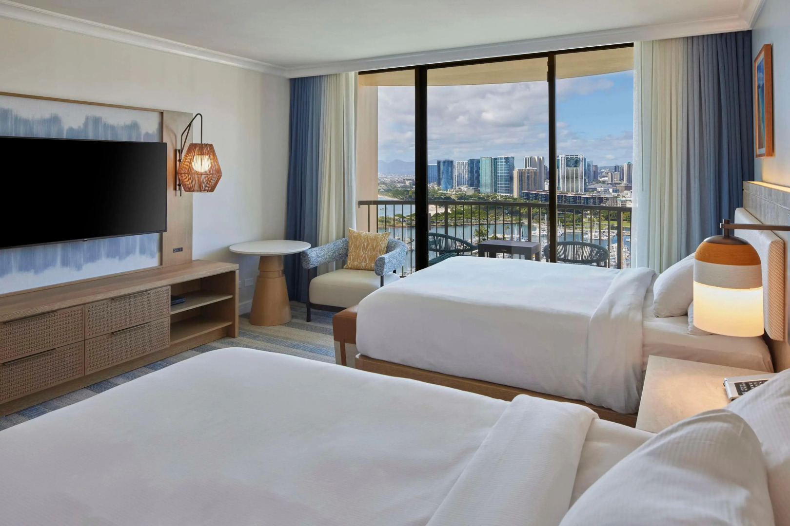 Hilton Hawaiian Village Waikiki Beach Resort