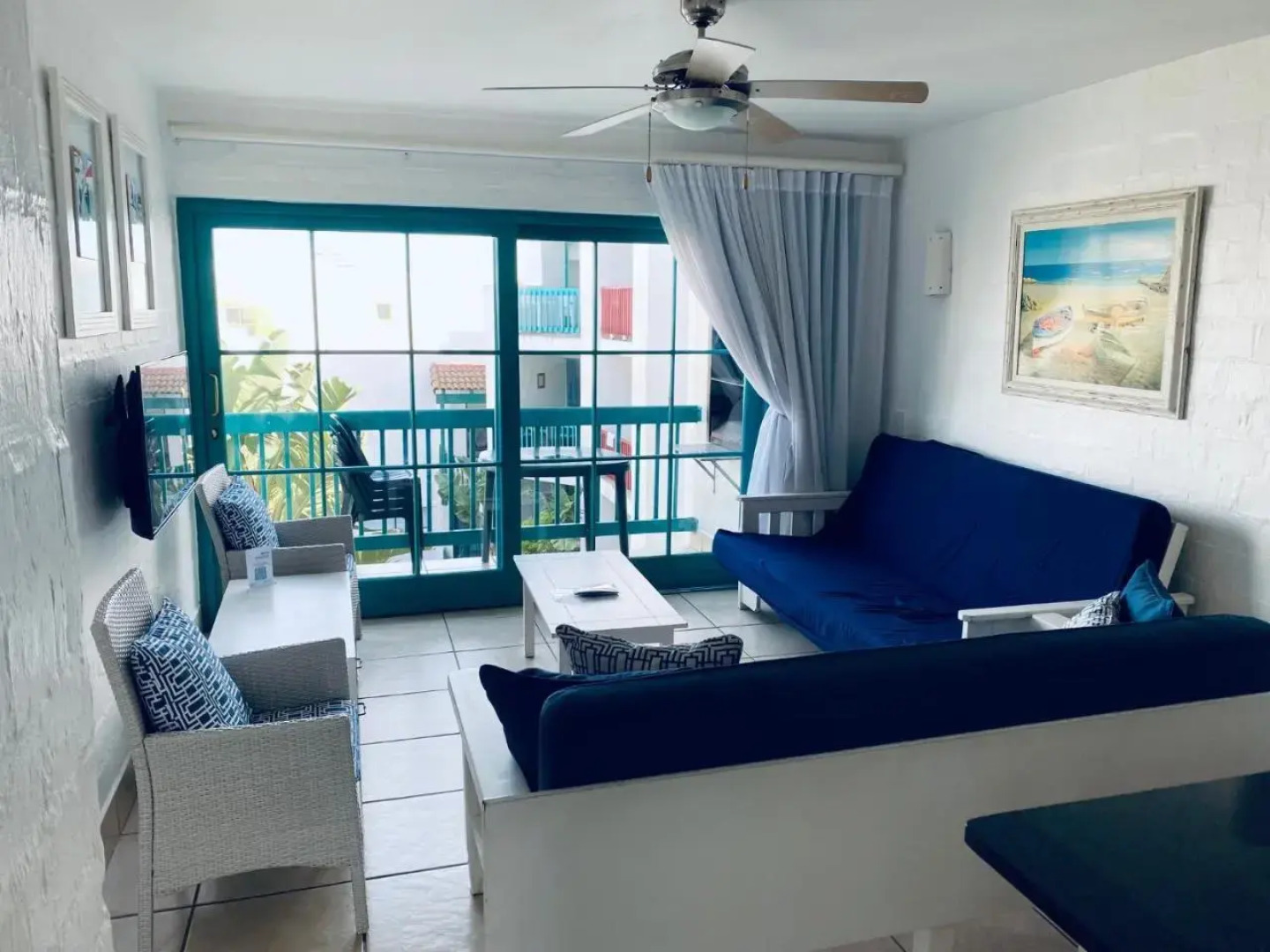 Kaliva 314 ,Club Mykonos