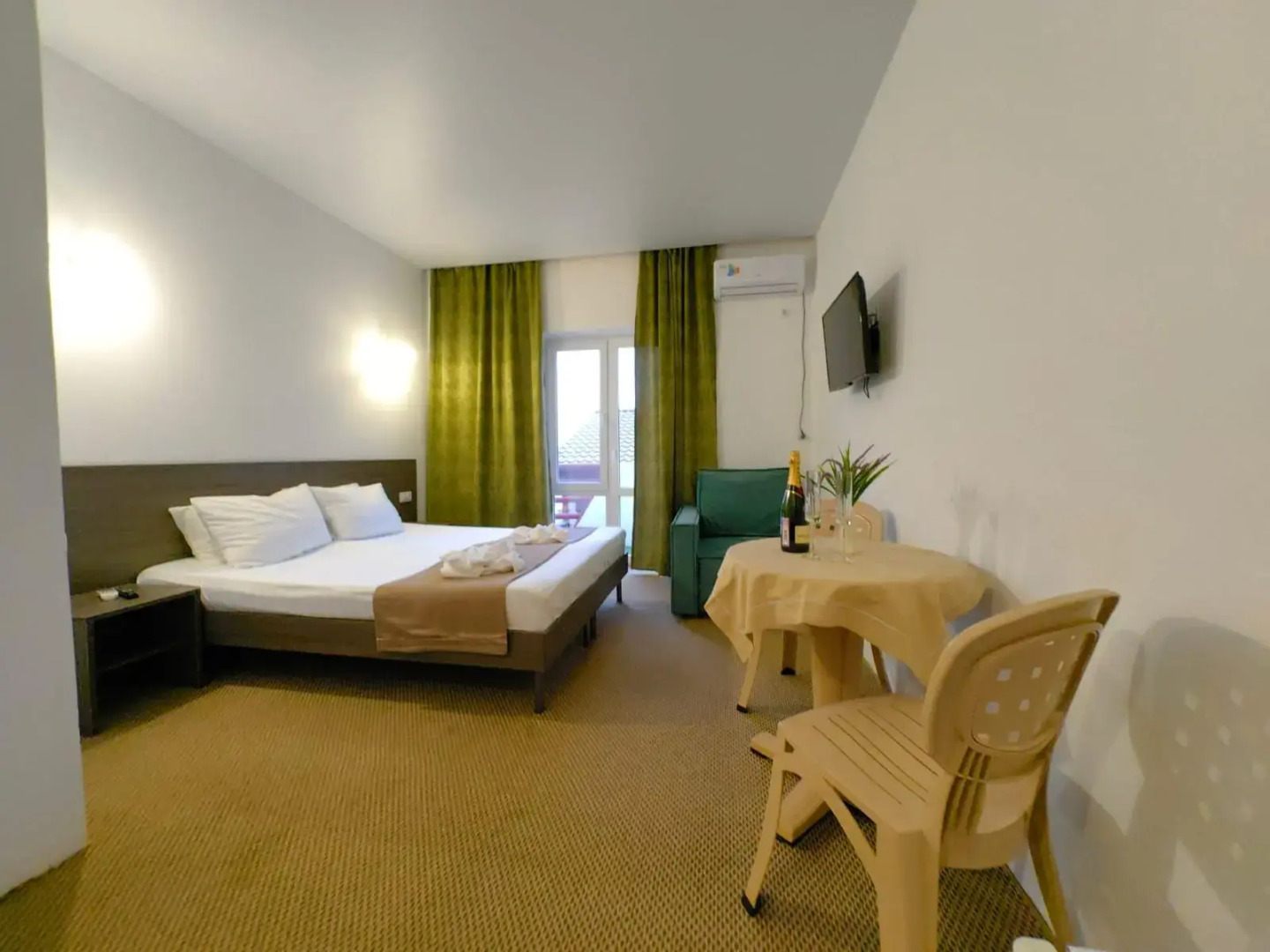 Белое Солнце