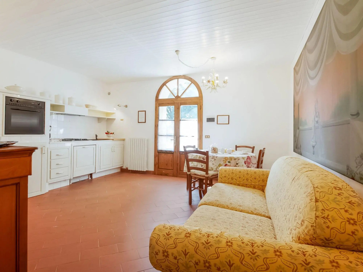 Elegant Holiday Home With Pool And Bubble Bath