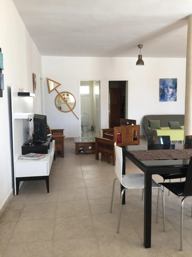 Independent Villa With Private Pool, Covered Parking