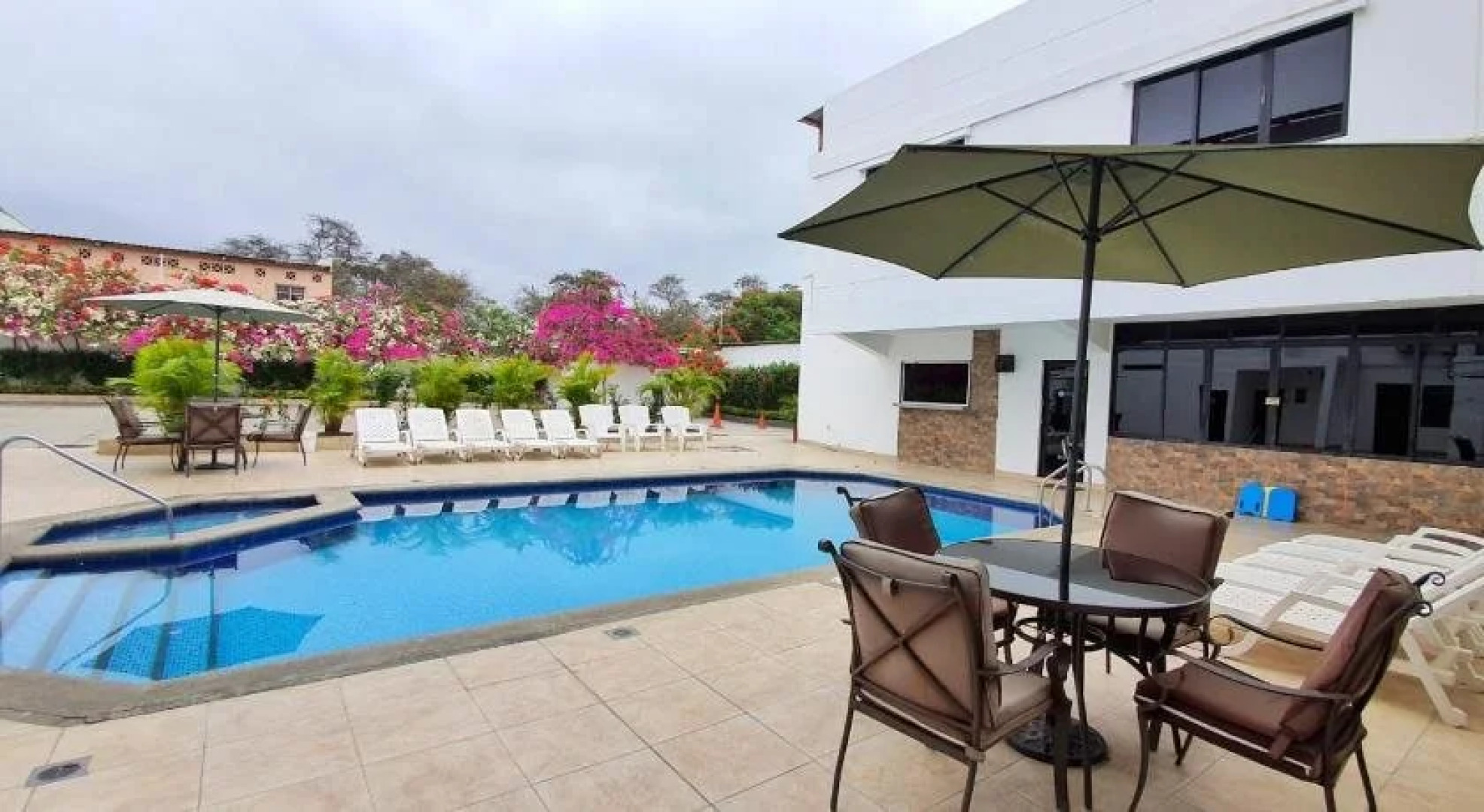 Buenavista Place Hotel