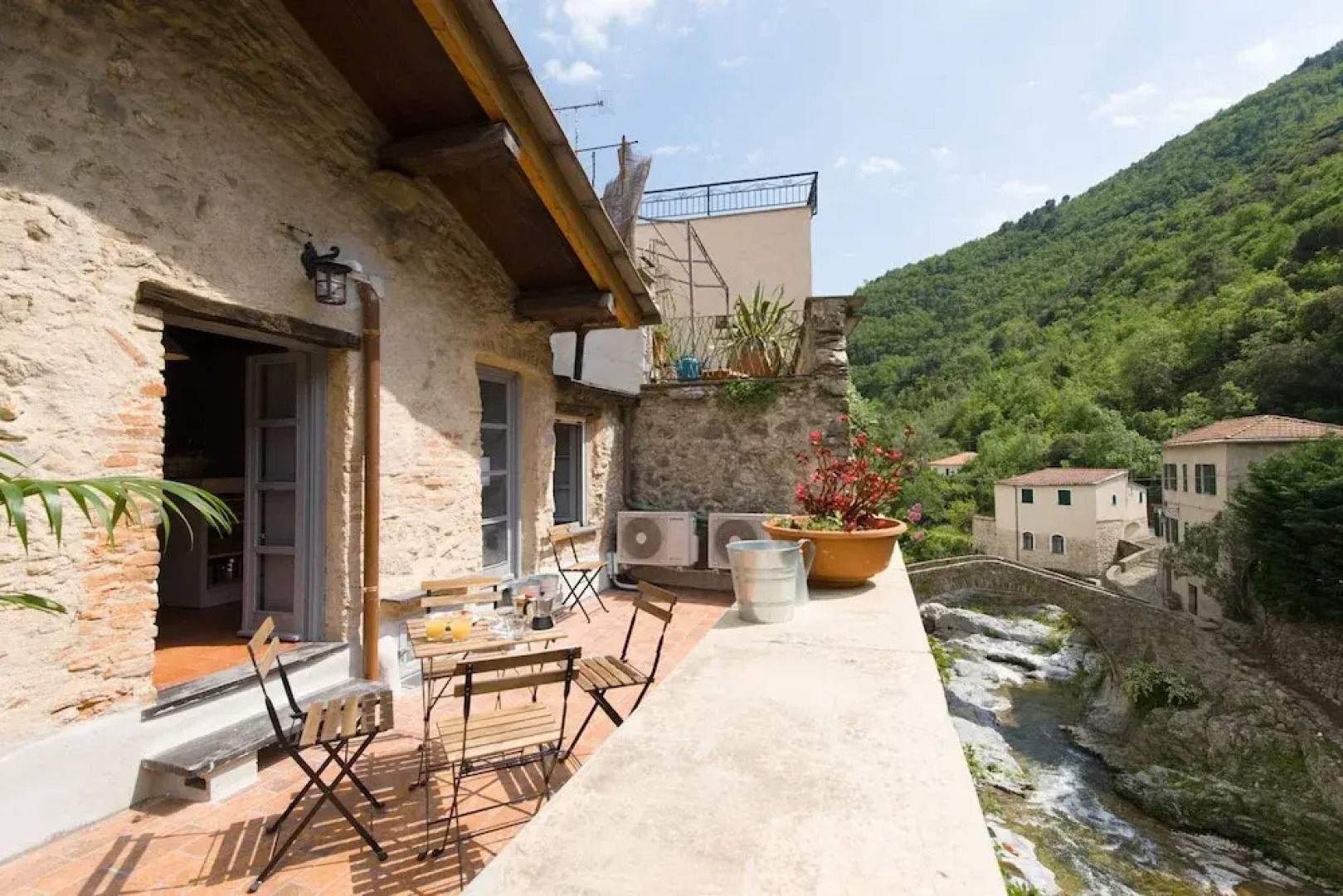 Aromi nel Borgo - gems in a medioeval village