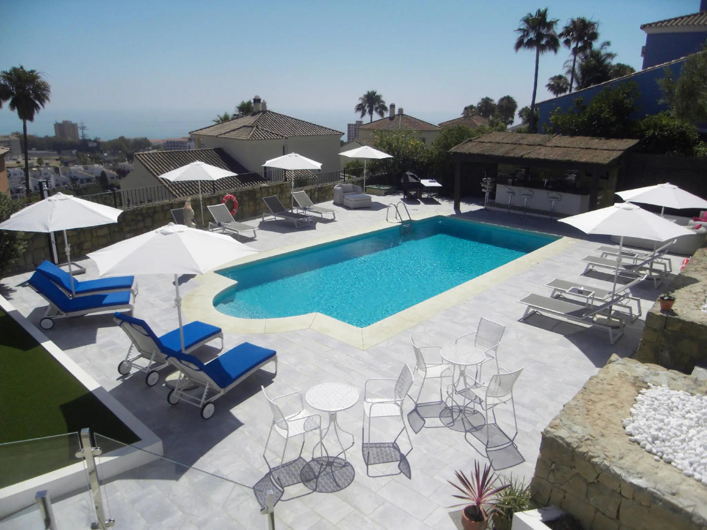 Three Palms (Adults only)