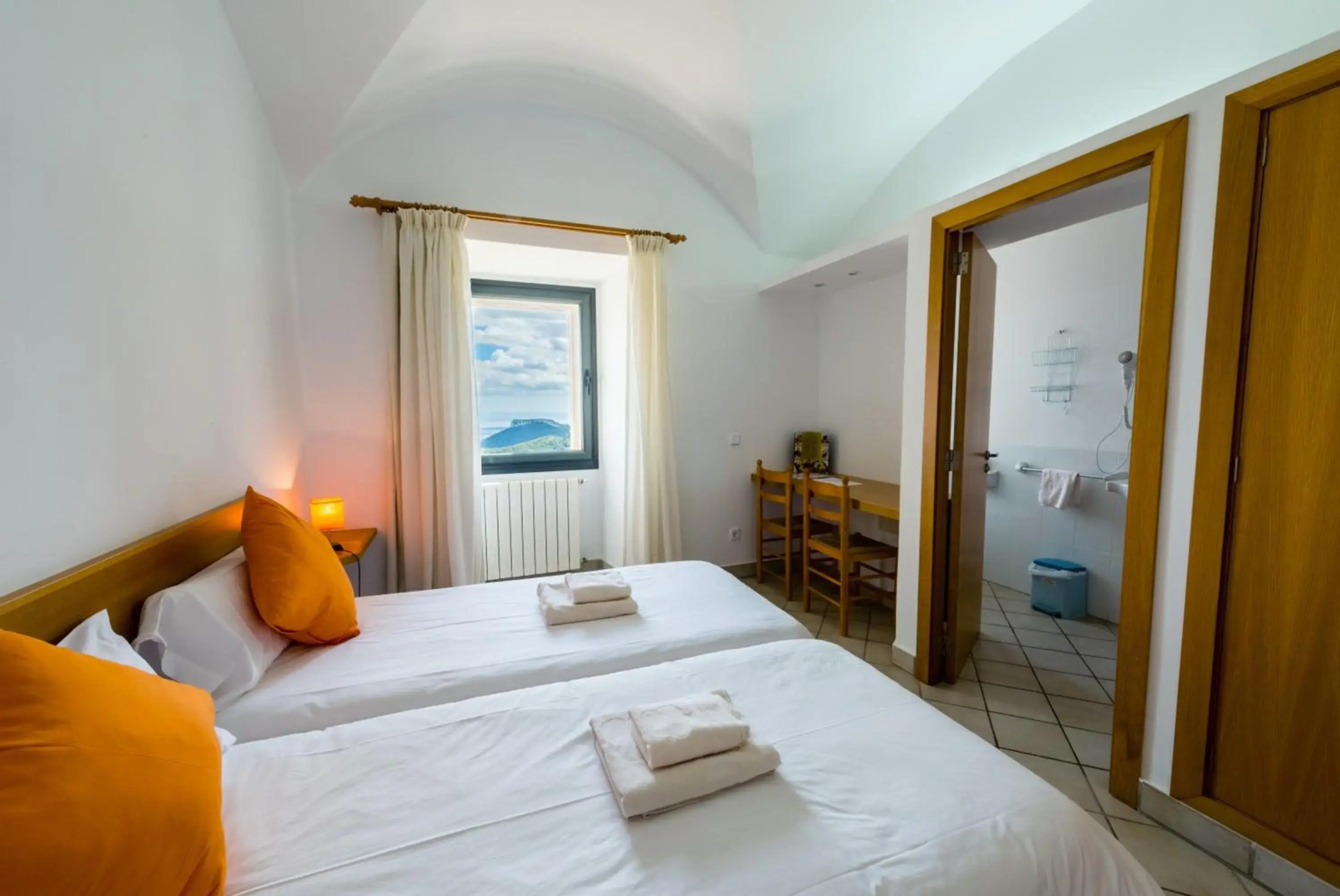 Petit Hotel Hostatgeria Sant Salvador